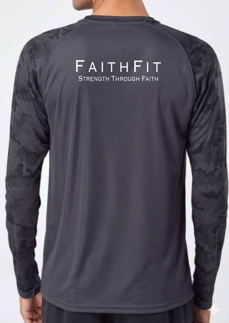 Activewear Permormances Long Sleeve Camo